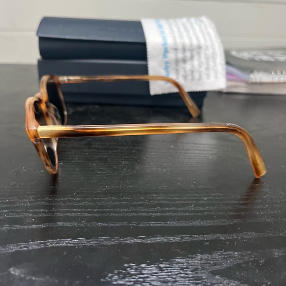 Warby Parker Durand Sunglasses - Picture 2 of 4